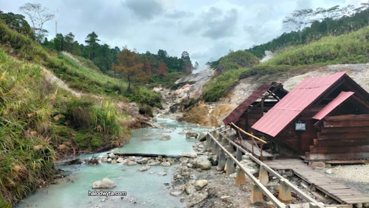 Air Panas Leilem: Surga Tersembunyi di Minahasa dengan Sungai Beruap dan Sumur Lumpur Mendidih