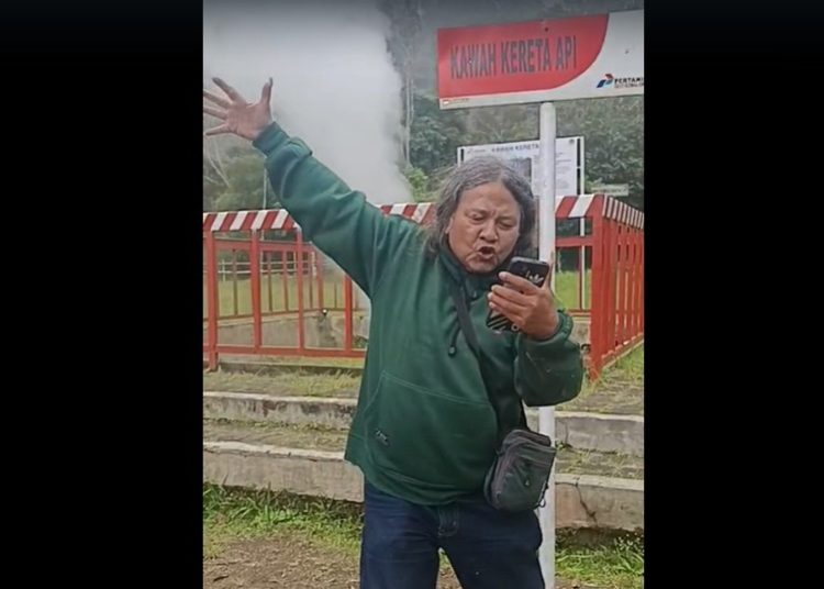 Ketika Para Penyair Mengunjungi Kawah Kereta Api di Kamojang: Taman Hening untuk Mendengar Suara Alam