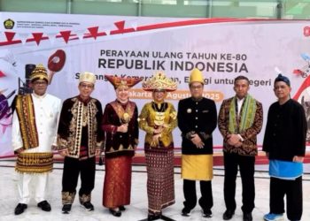 Semarak Kemerdekaan di Ditjen EBTKE: Dari Tarik Tambang hingga Fashion Show Bertema Energi Terbarukan