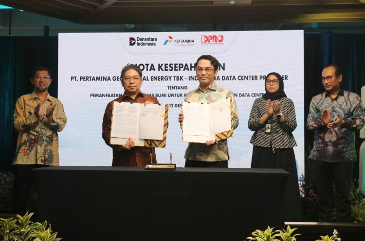 PT Pertamina Geothermal Energy Tbk (PGE) (IDX: PGEO) menandatangani Nota Kesepahaman (Memorandum of Understanding/MoU) dan Framework Agreement dengan Indonesia Data Center Provider Organization (IDPRO) dan Fakultas Teknik Universitas Indonesia di Jakarta, pada Jumat (12/12/2025).