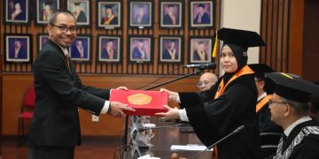 Raih Gelar Doktor FISIP UI Yunus Zulkifli Sebut Komunikasi Jadi Kunci Pengembangan Geothermal