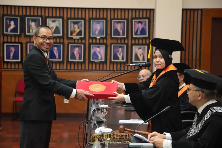 Raih Gelar Doktor FISIP UI Yunus Zulkifli Sebut Komunikasi Jadi Kunci Pengembangan Geothermal