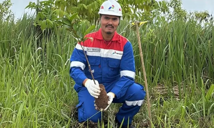 PGE Lumut Balai Tanam 2.218 Pohon, Perkuat Kelestarian Hutan demi Jaga Energi Panas Bumi