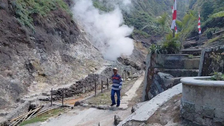 PLN Tegaskan PLTP Gunung Ungaran Belum Masuk Tahap Pengeboran